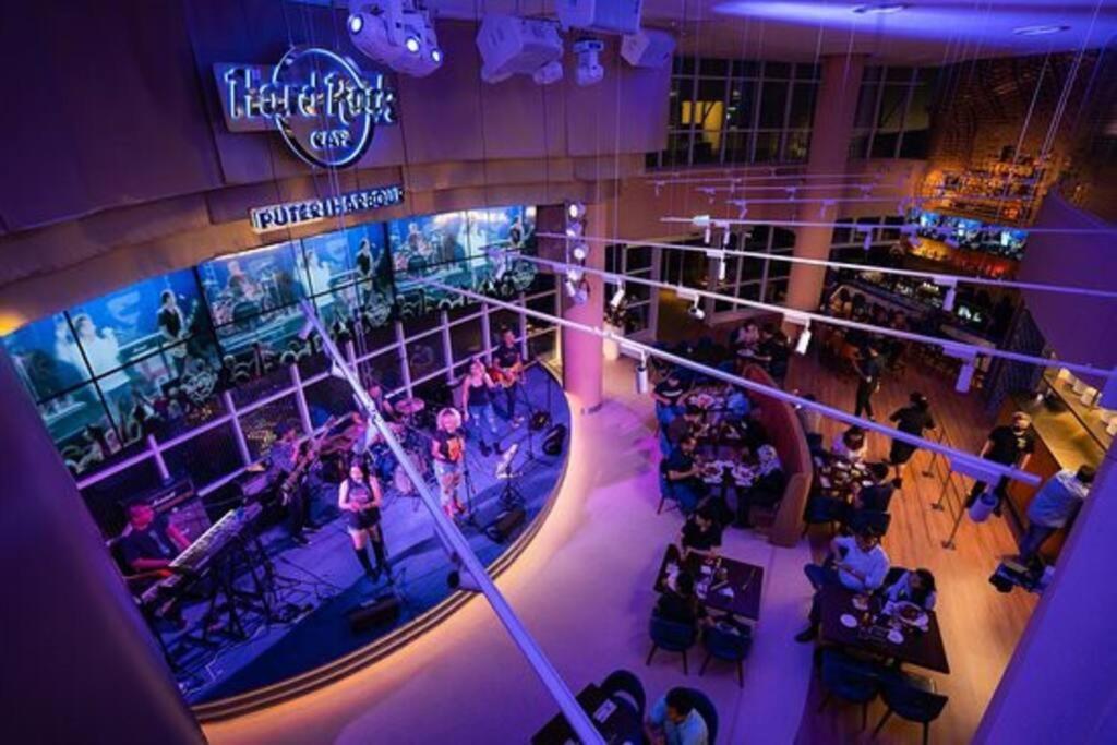 Jb Paradigm Mall By Jbcity *